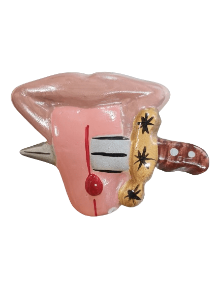 Colgante labios con lengua con cuchillo -Yeso - Verde 3.5"Alto x 4.5"Ancho - Botanica Nena