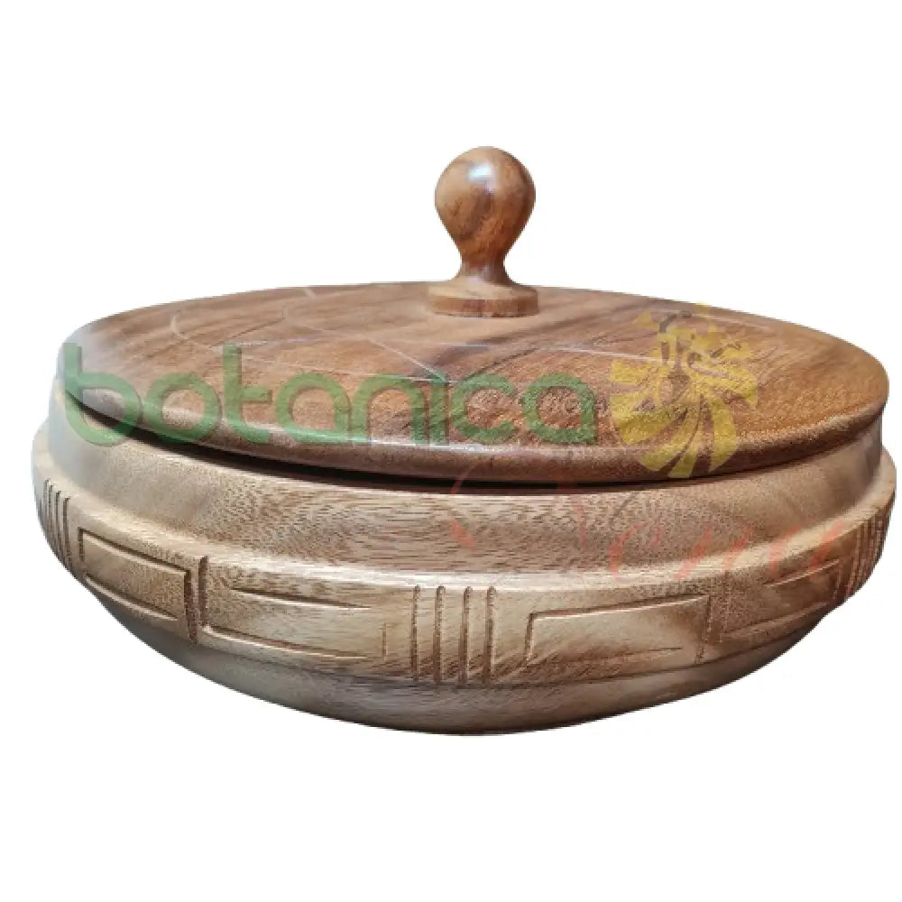 tallado a mano natural wood batea for Orula and Shango rituals – lid closed