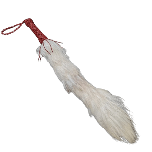 Eruke IFA - Cola Blanca con mango forrado en cuentas para Elegua 26" a 29" H Aproximado - Botanica Nena