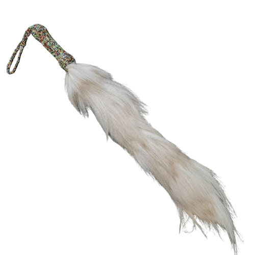 Eruke IFA - Cola Blanca con mango forrado en cuentas para Osain 26" a 29" H Aproximado - Botanica Nena