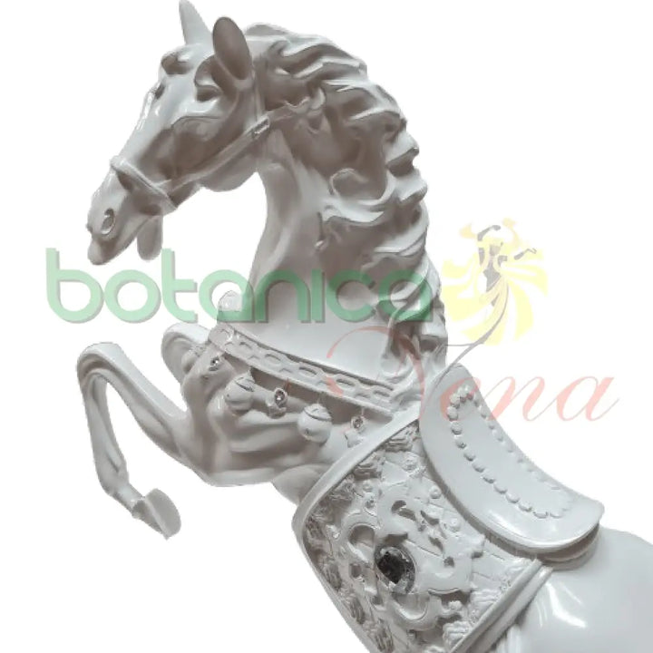 Caballo Blanco con con montura 21"Alto x 17"Ancho - Botanica Nena