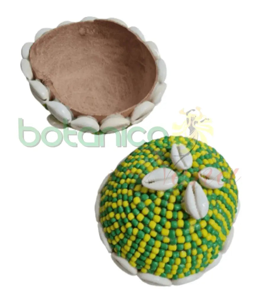 Jicara coco forrada con cuentas de Orunmila Orula 5" Ancho x 2"Alto aprox. - Botanica Nena