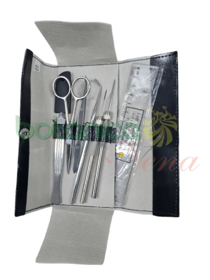 Juego o Set  Quirúrgico de 7 piezas  con estuche. Cirugia - Botanica Nena