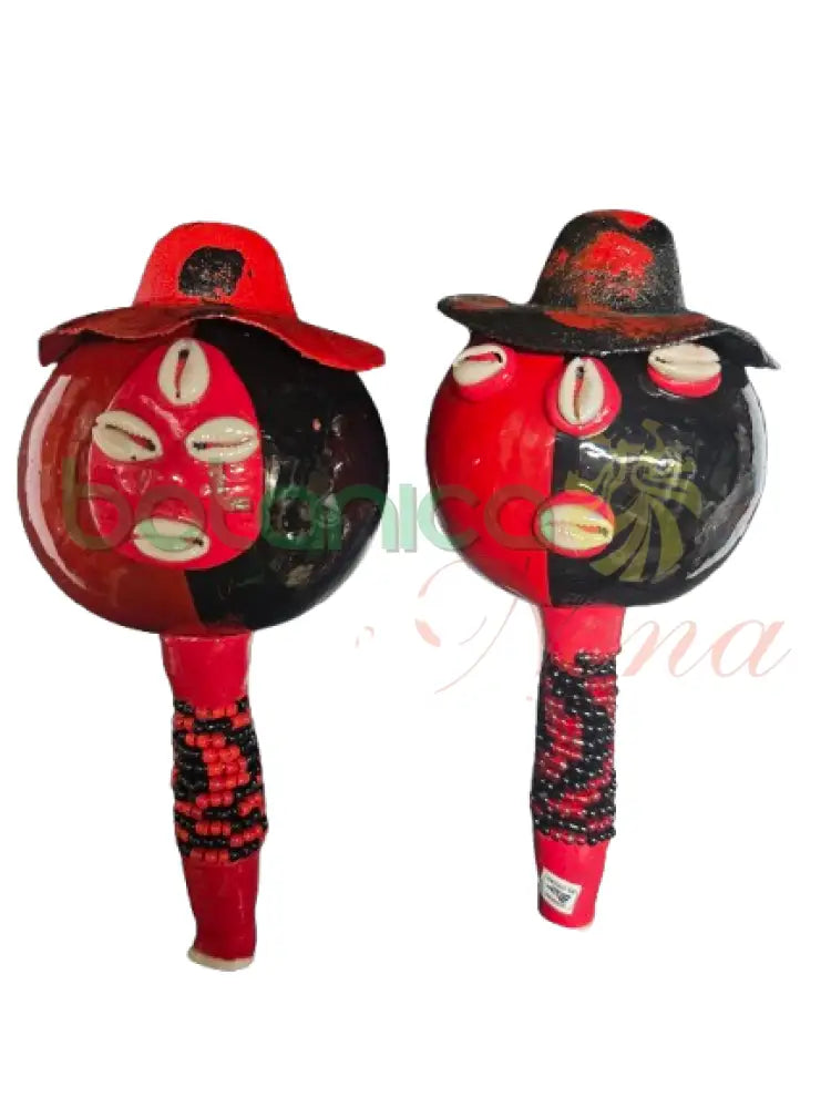 Maraca Forrada en cuentas Eleggua Unidad Pintada y con cuentas y caracoles