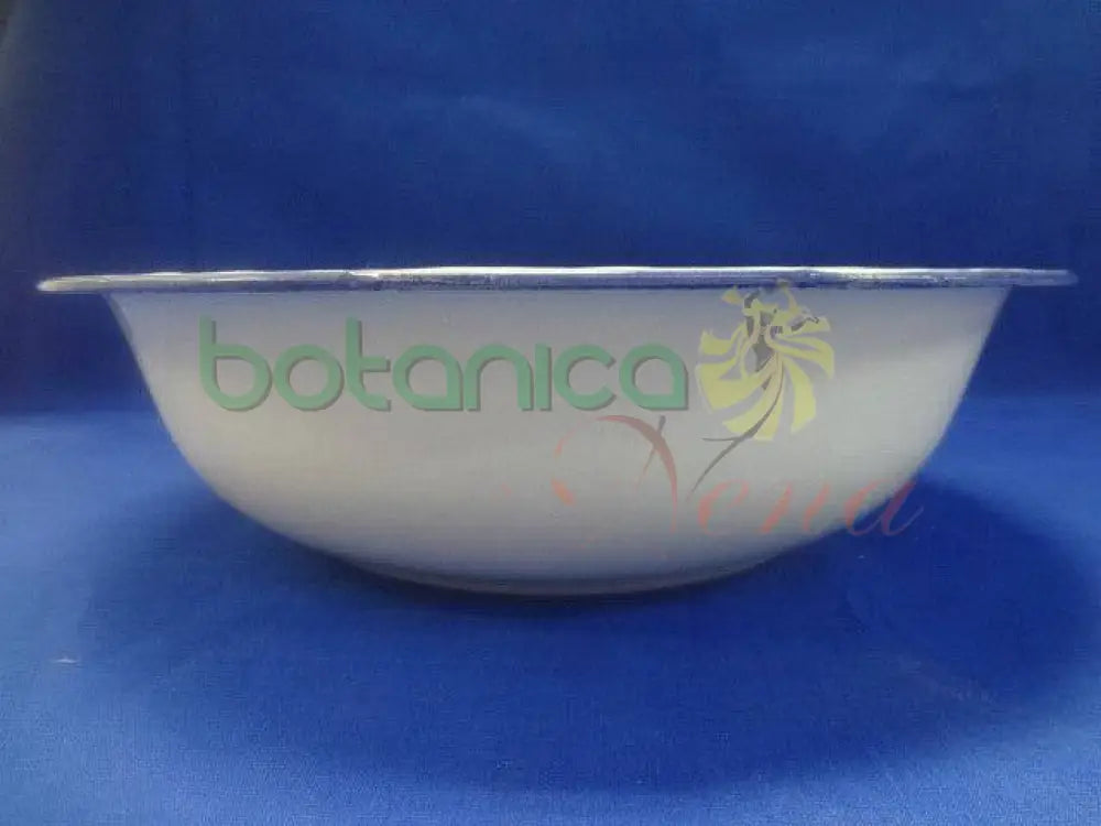 Palangana de metal Mediana 14 3/4 x 5 pulgadas - Botanica Nena