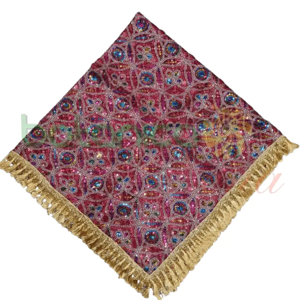 Pañuelo bordado y con lentejuelas para Santos #25 - Botanica Nena