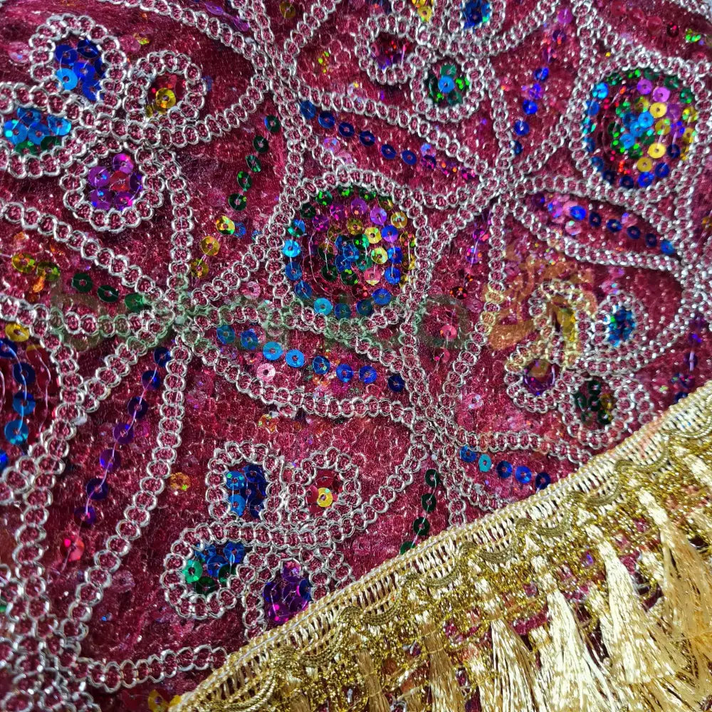 Pañuelo bordado y con lentejuelas para Santos #25 - Botanica Nena