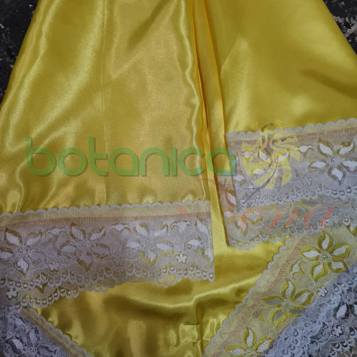 Pañuelo liso con borde en encaje #18 - Botanica Nena