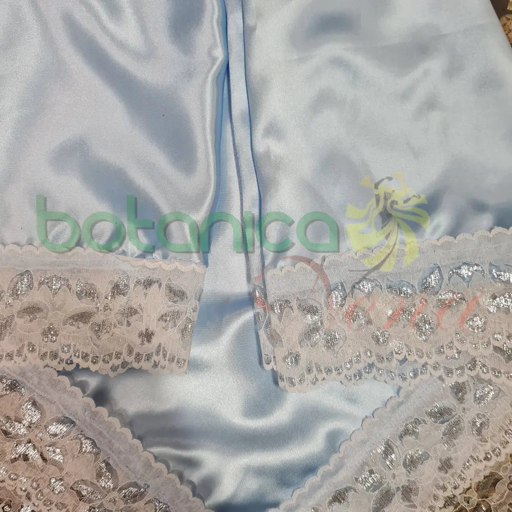 Pañuelo liso con borde en encaje #18 - Botanica Nena