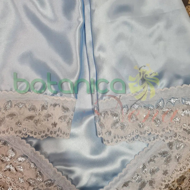 Pañuelo liso con borde en encaje #18 - Botanica Nena