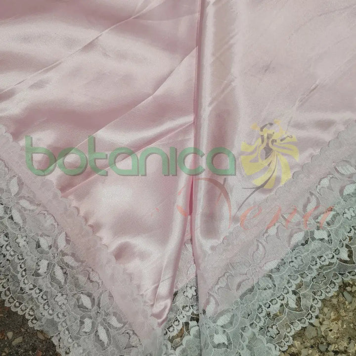 Pañuelo liso con borde en encaje #18 - Botanica Nena