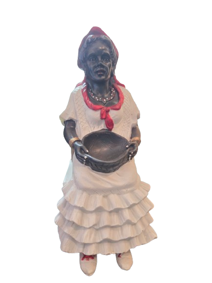 Negra Francisca 8"H