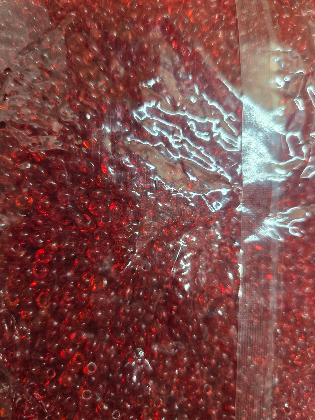 1 lb Red beads - Cuentas rojas