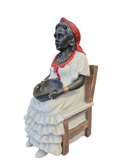 Negra Francisca 8"H