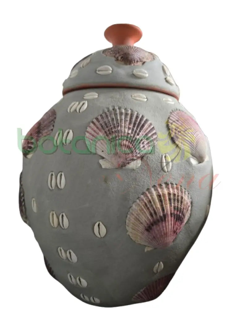 Tinaja Grande para Olokun decorada con Conchas 18’’H X13’’W