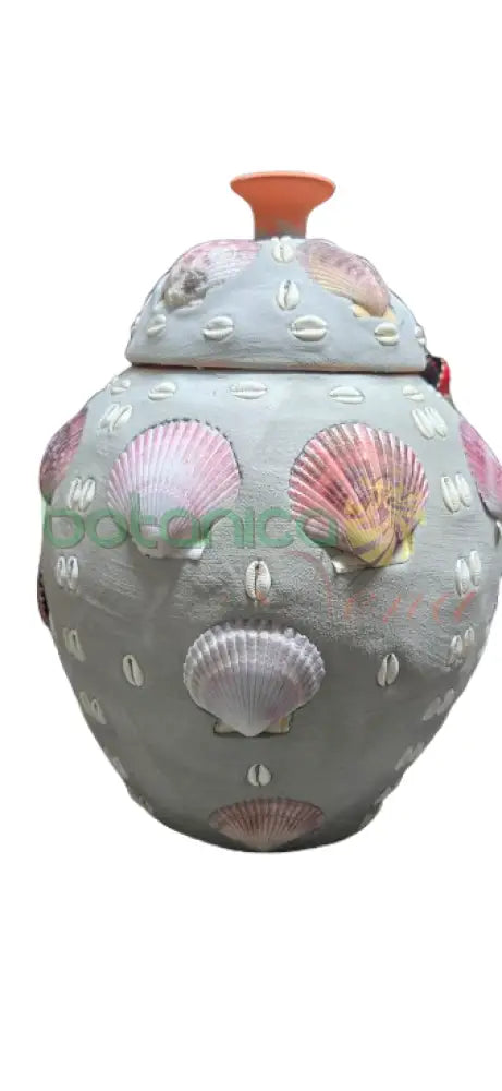 Tinaja Grande para Olokun decorada con Conchas 18’’ WX13’’